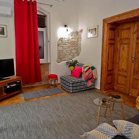 Cote Ensoleille Pula